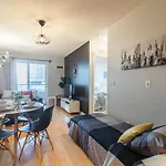 Aoc Suites - Heart Of Downtown Condo